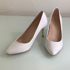 Kate spade VIDA white patent leather pump heel size 7.5 M NWOT